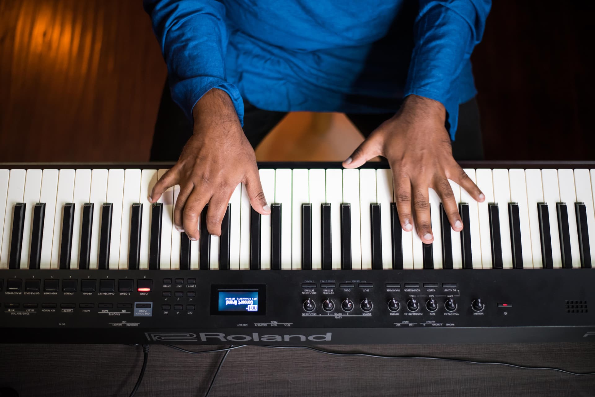 Jason Zachariah at the piano